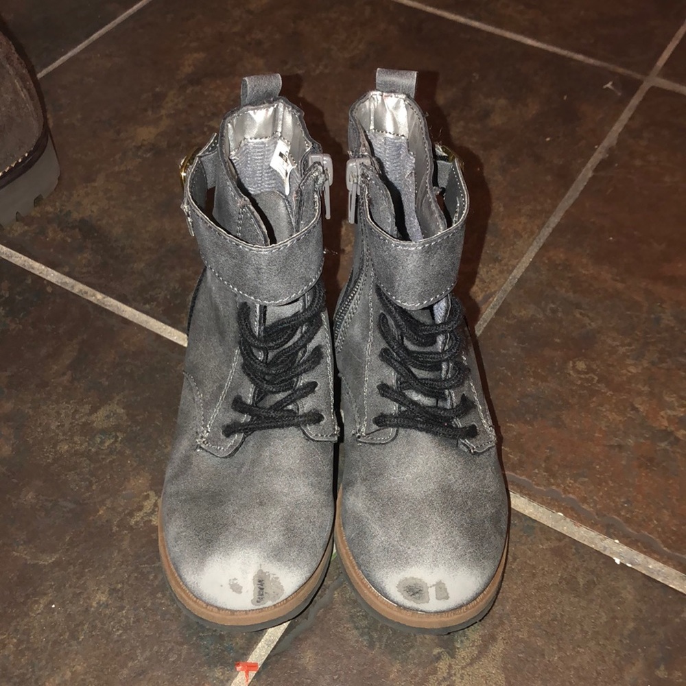 Granny boots